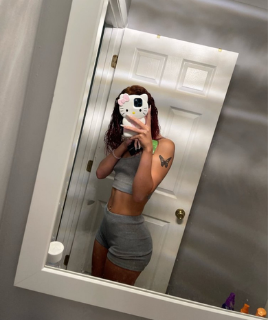 Mia