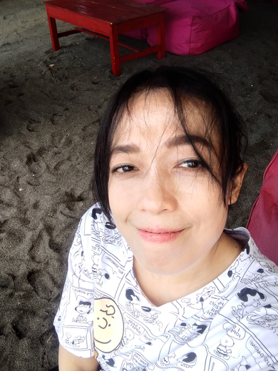 Dewi Dee